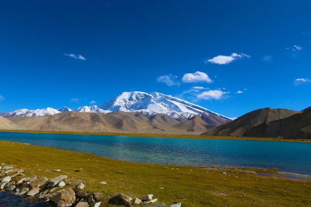 喀什至塔什庫爾干塔吉克族自治縣紅其拉甫口岸秋日之旅