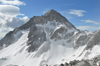 最適合夏天的健身運動--去爬最美麗的雪山!